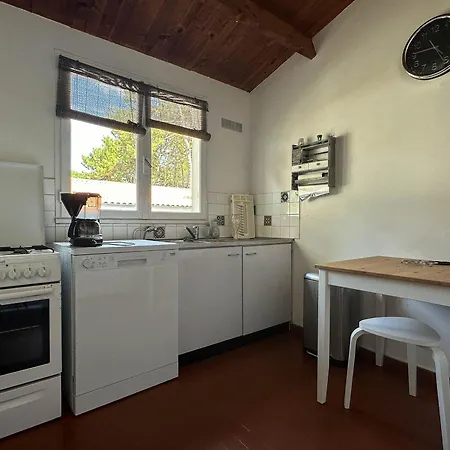 4 Pieces Familiale, Animaux Bienvenus, Parking, Proche - Fr-1-705-109 펜션