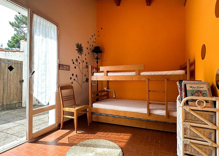 4 Pieces Familiale, Animaux Bienvenus, Parking, Proche - Fr-1-705-109 펜션 *